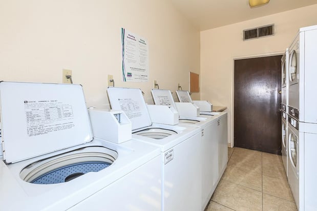 Images Royal Glen Manufactured Housing Community