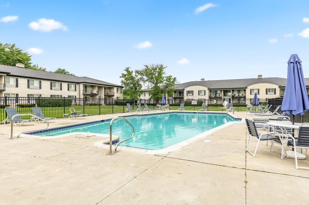Images Chateau Riviera Apartments