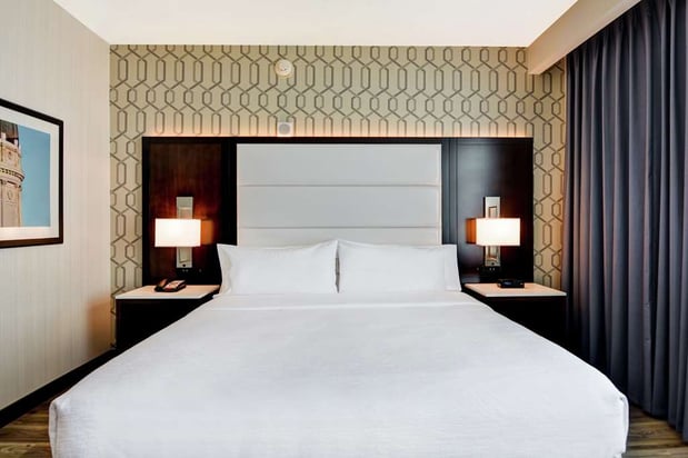 Images Embassy Suites by Hilton Plainfield Indianapolis Airport