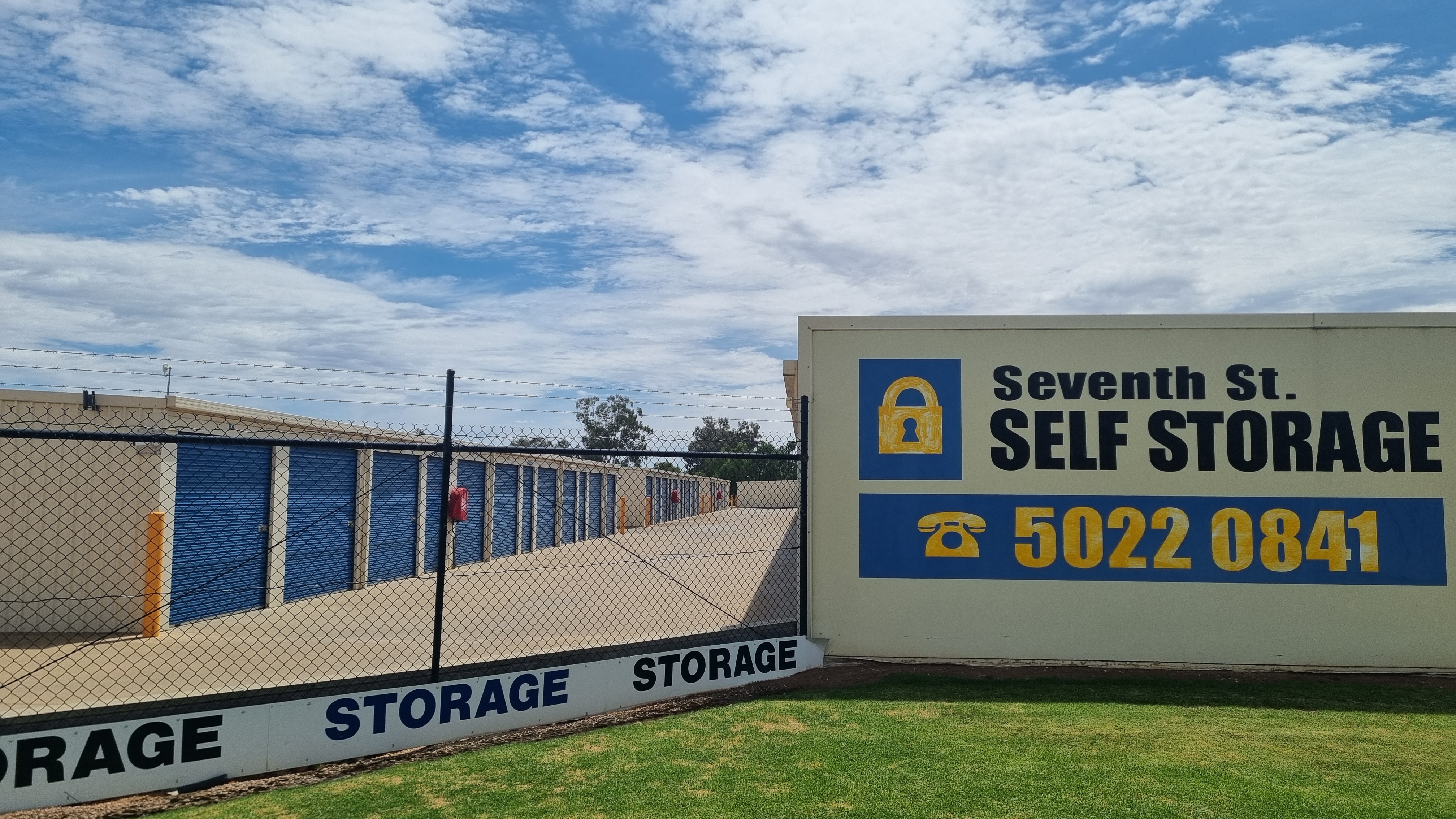 Images Seventh Street Self Storage