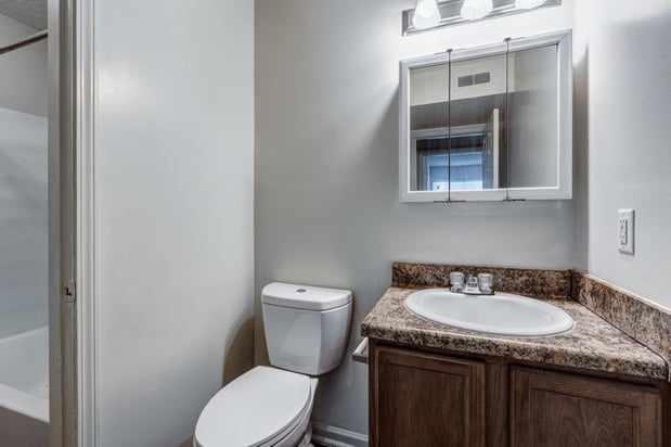 Images Forestbrook Apartments & Townhomes
