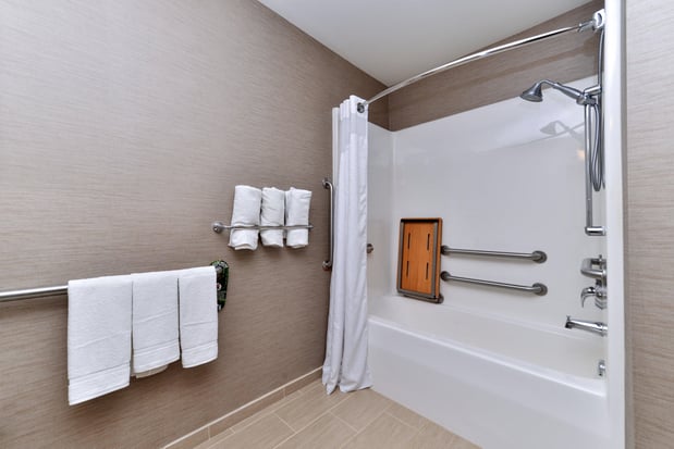 Images Holiday Inn Express & Suites St. Louis West-O'Fallon by IHG