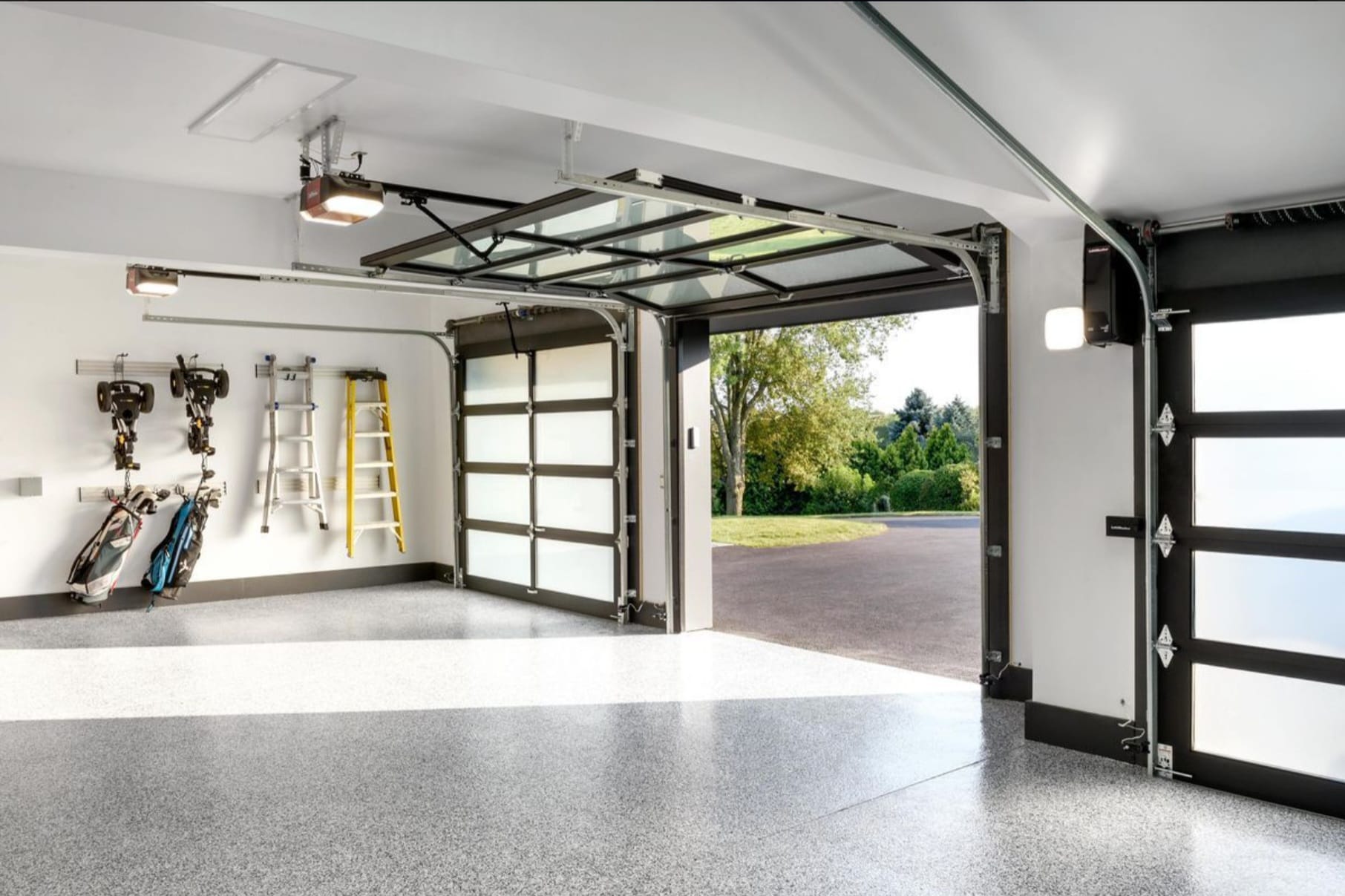 Upgrade your garage with high-performance flooring solutions from NiSe - Concrete Coatings. Our garage flooring services enhance durability, improve aesthetics, and provide long-lasting protection. Whether for residential or commercial garages, we deliver reliable and professional results tailored to your needs.