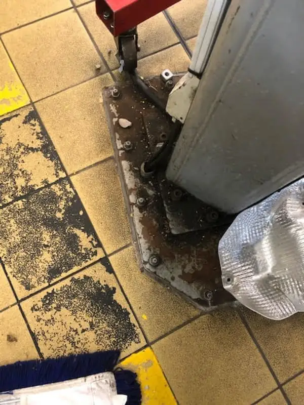 Images Commercial & Specialist Cleaning