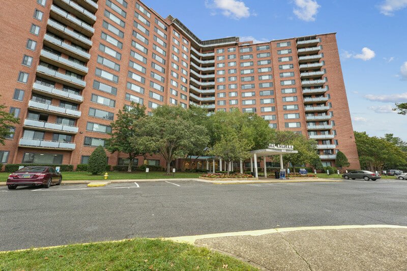Images Ashlawn at Southern Towers
