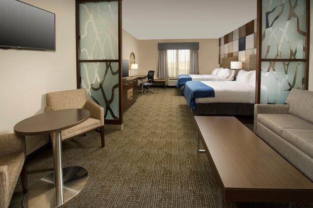Images Holiday Inn Express & Suites Waco South by IHG