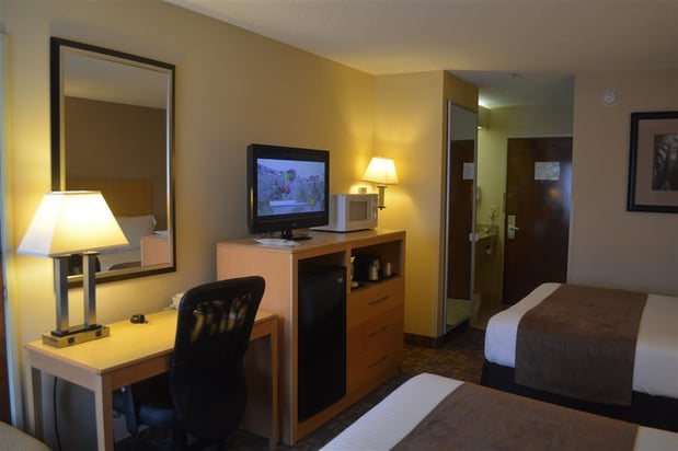 Images SureStay Plus by Best Western Roanoke Rapids I 95