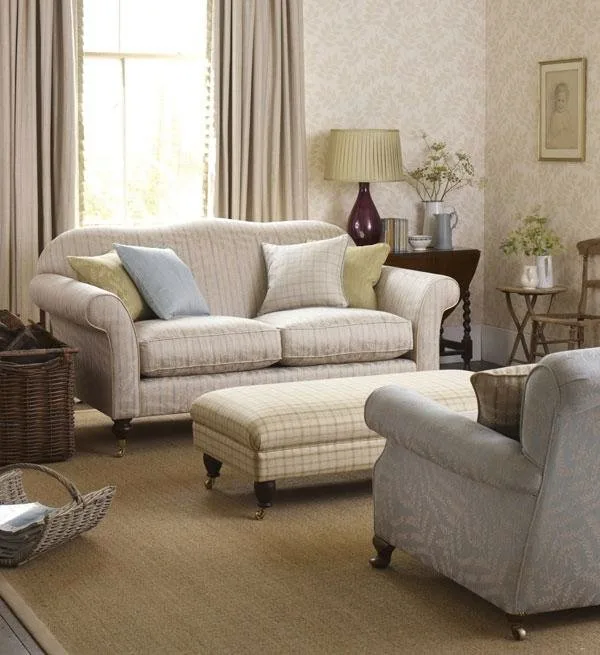 Images T.MC Upholstery