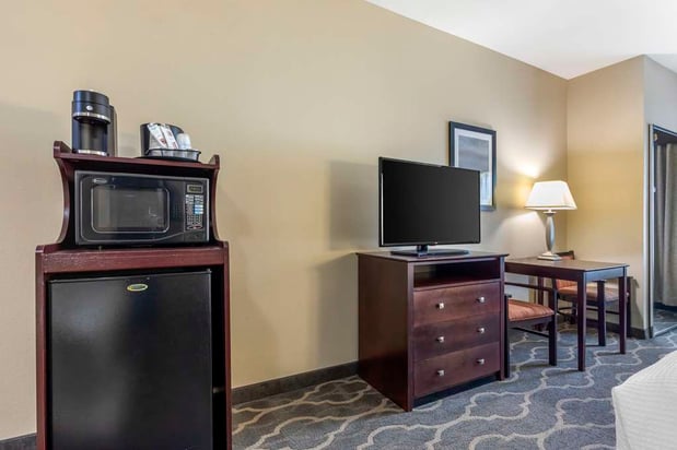 Images Best Western Plus Burleson Inn & Suites