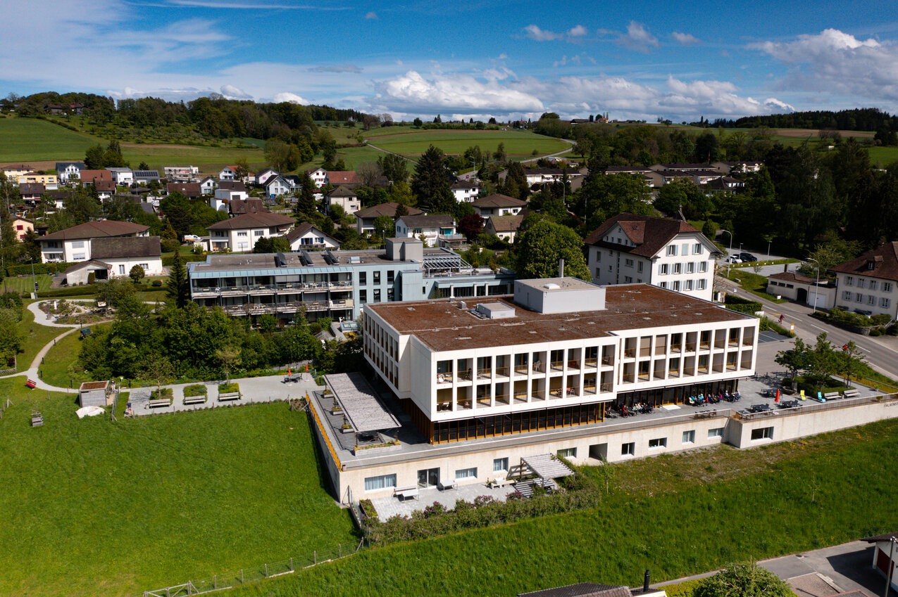 Falkenstein Asana AG | Residenz für Wohnen und Pflege, Schwarzenbachstrasse 9 in Menziken