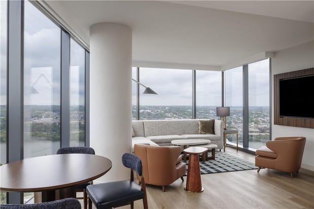 Images Hilton Arlington Rosslyn The Key