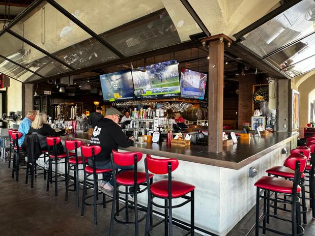 Images Loco Patron Brewery