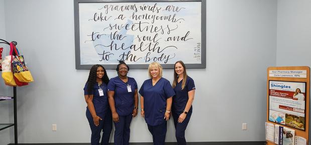 Images Guy's Pharmacy - Tylertown