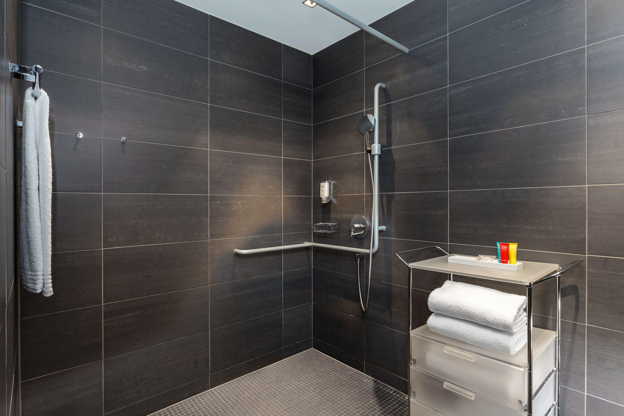 Four Points by Sheraton Sihlcity - Zurich, Kalandergasse 1 in Zurich