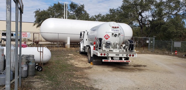 Images Alamo Propane Delivery Inc.