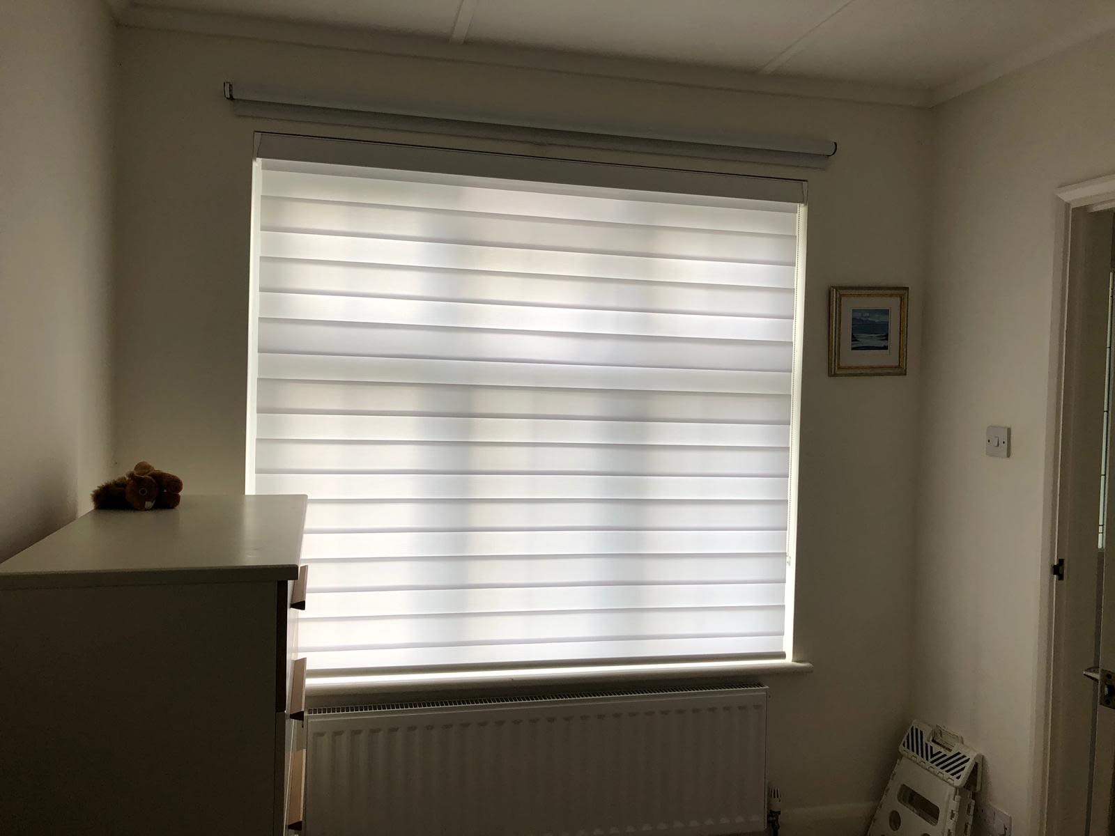 Surrey Blind & Curtain Co Ltd Croydon 01689 843669