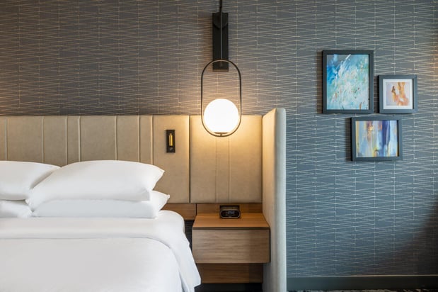 Images Crowne Plaza Kearney by IHG