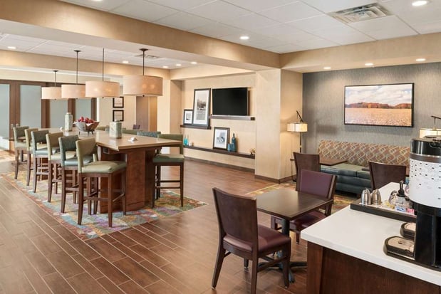 Images Hampton Inn Lincoln Airport