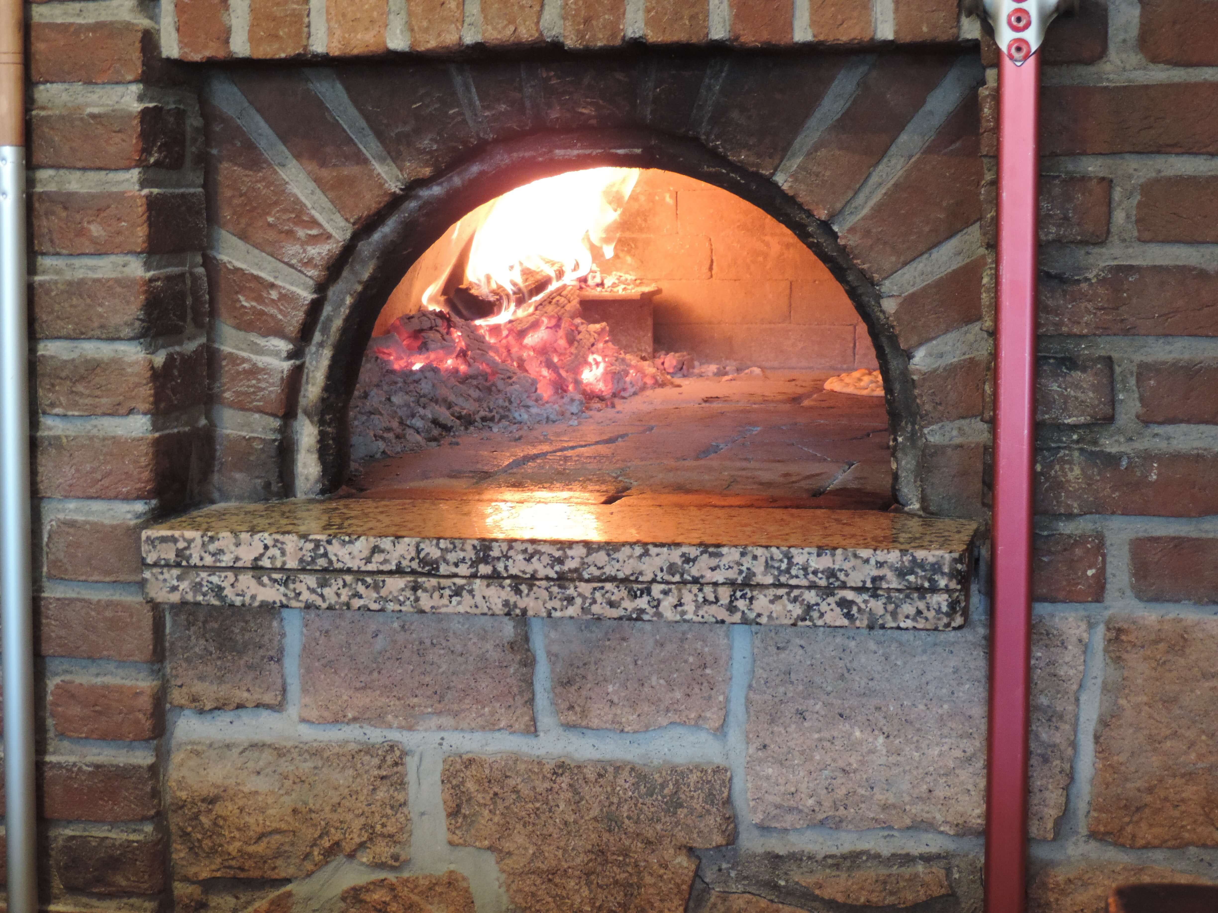 Trattoria Pizzeria Rose da Mario, Zürichstrasse 44 in Bachenbülach