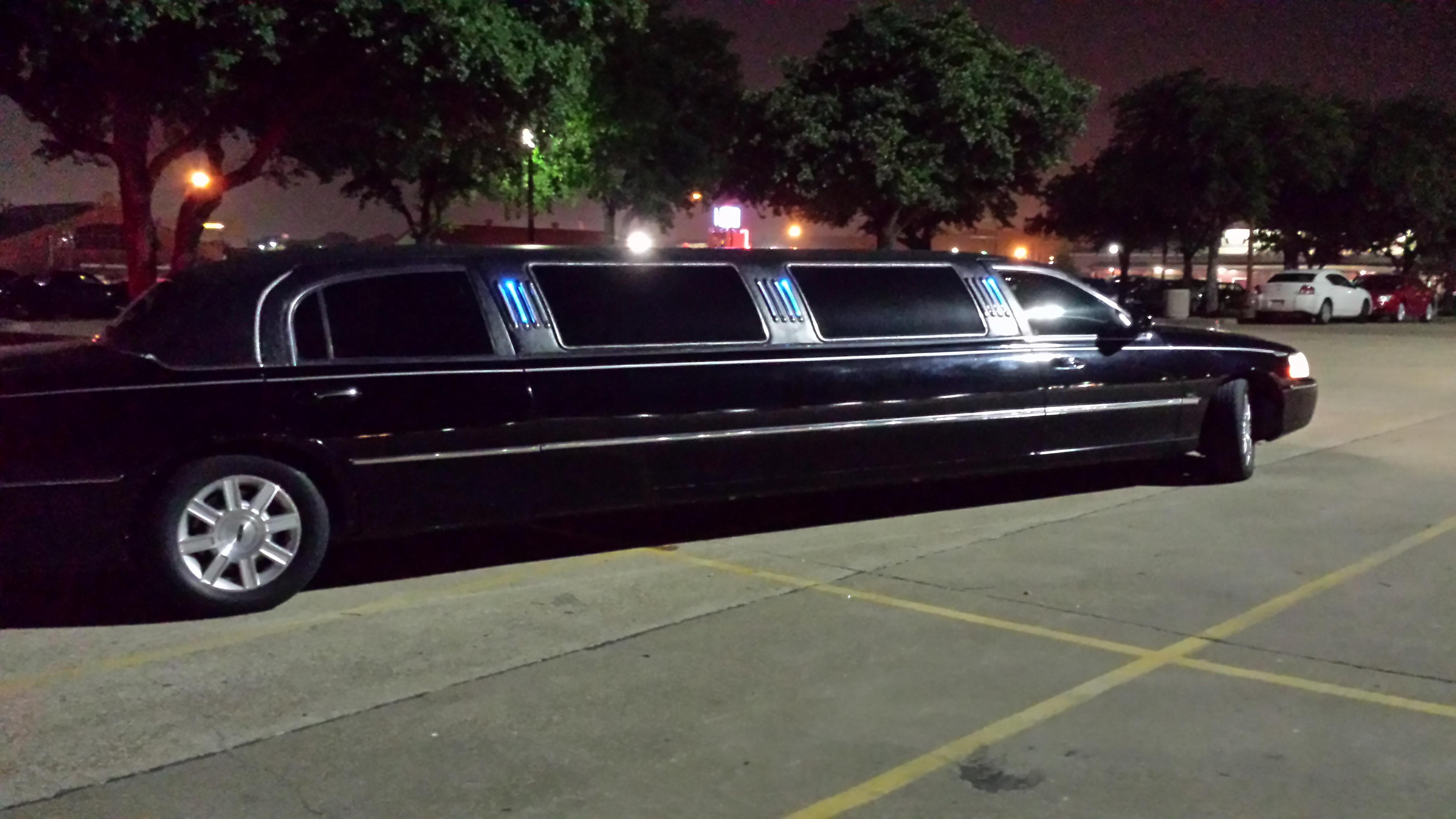 Bryan Limousines Of Dallas