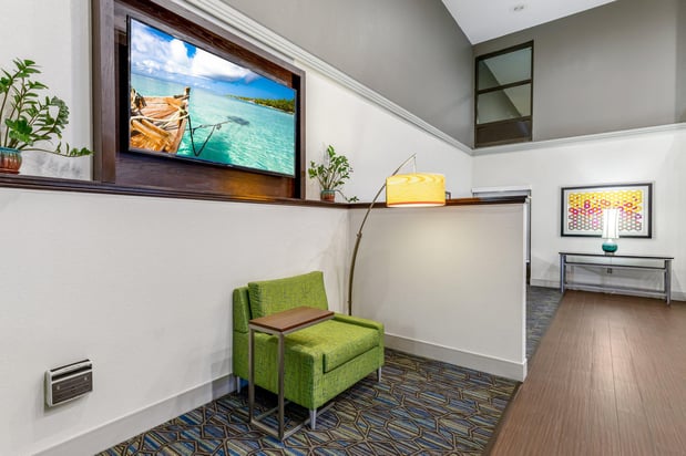 Images Holiday Inn Express Harlingen by IHG