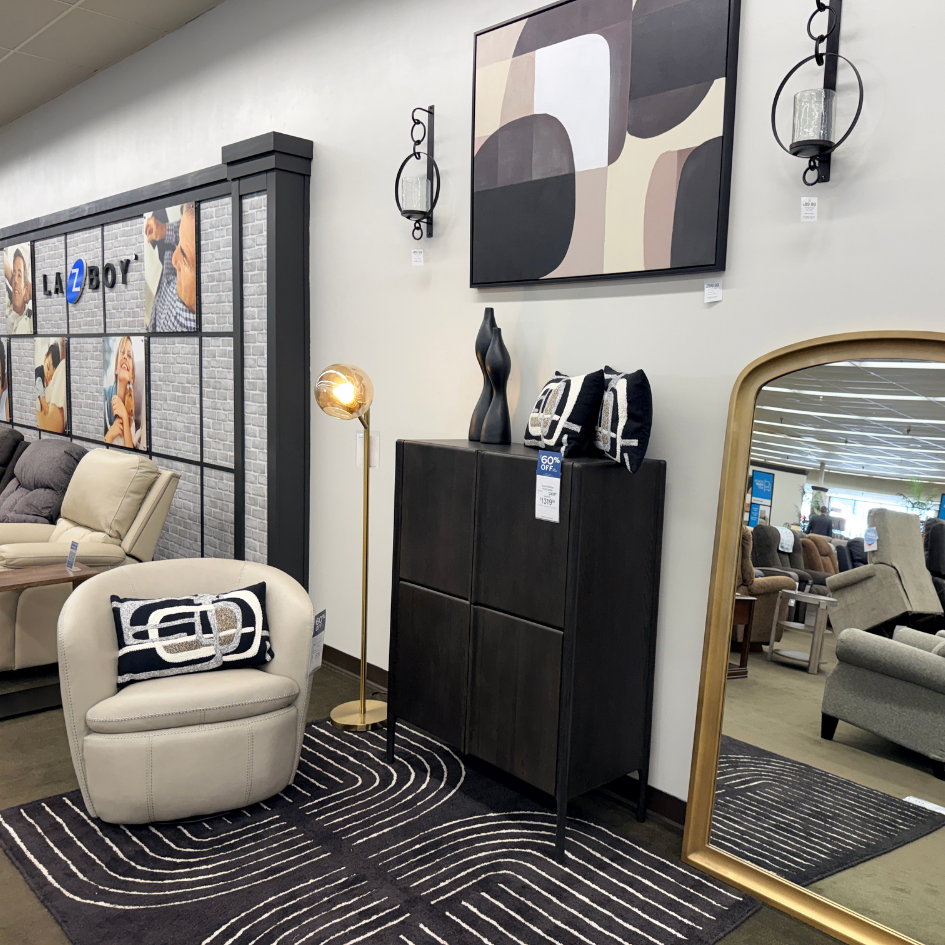 Add personality to your home with accent furniture and décor from Slumberland Furniture Burlington. From statement cabinets and accent chairs to rugs, lamps and wall art, discover pieces that help bring an entire room together.