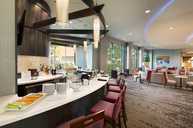 Images Embassy Suites by Hilton Greenville Downtown Riverplace