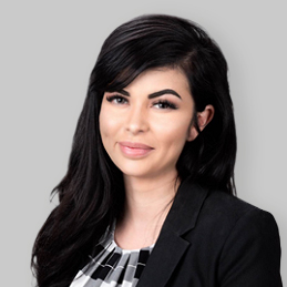 Angelica Herrmann headshot