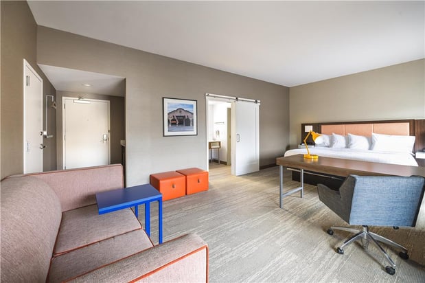 Images Hampton Inn & Suites Logan