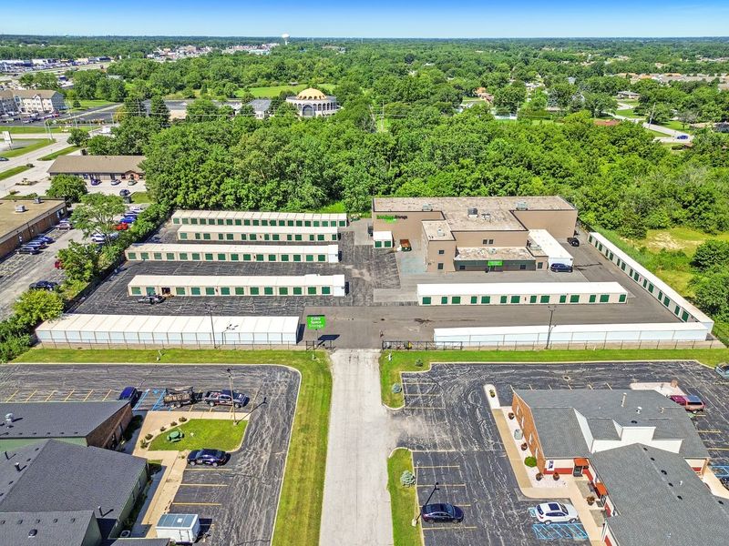 Alternate Beauty Image - Extra Space Storage at 240 W 79th Ave, Merrillville, IN 46410