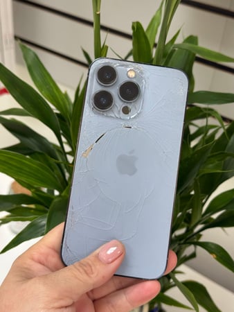 Images Nous Movil by Simple Mobile