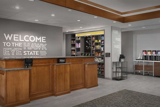 Images Hampton Inn Waterloo Cedar Valley