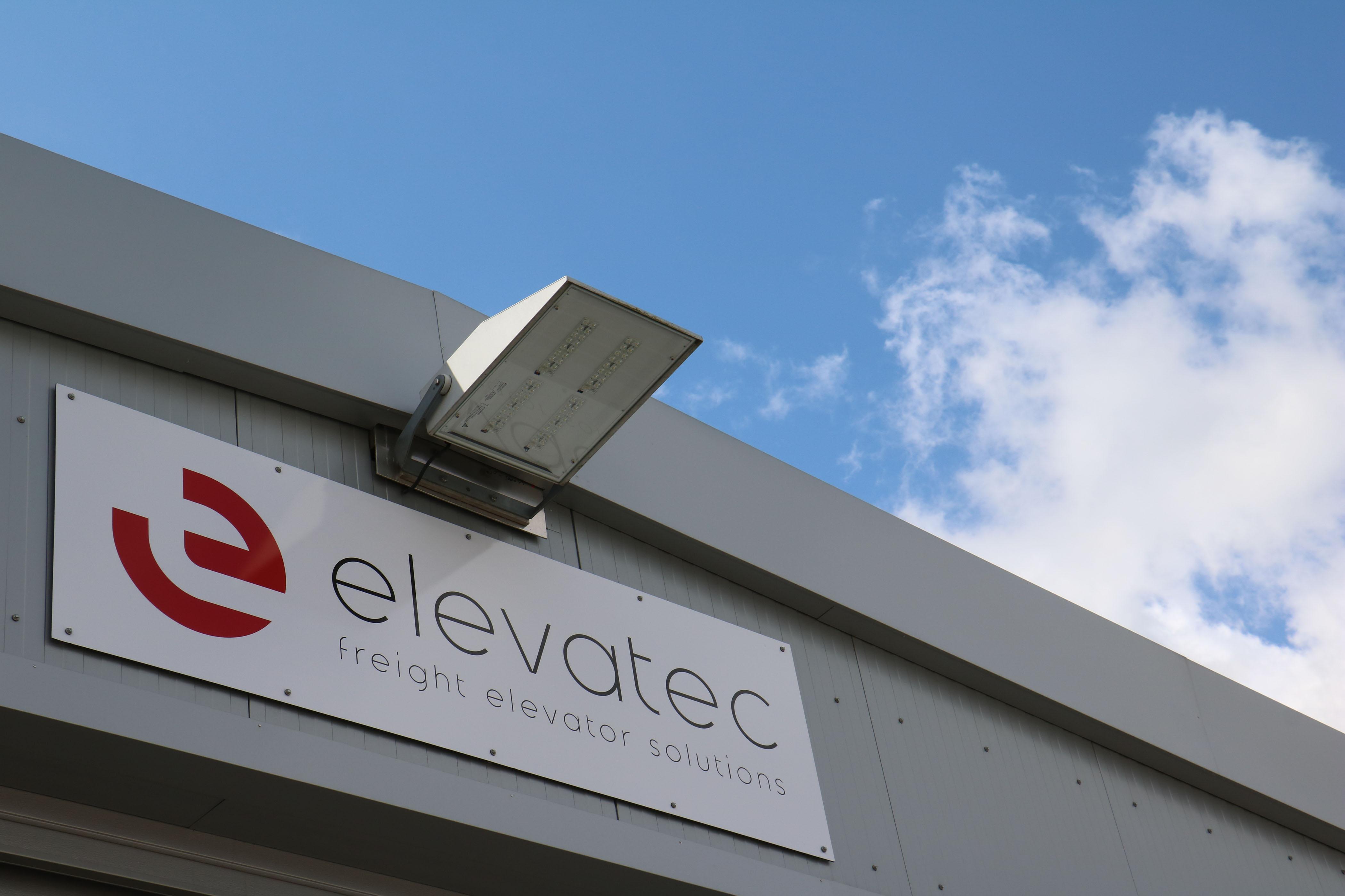 Kundenbild groß 1 elevatec GmbH Lastenaufzüge