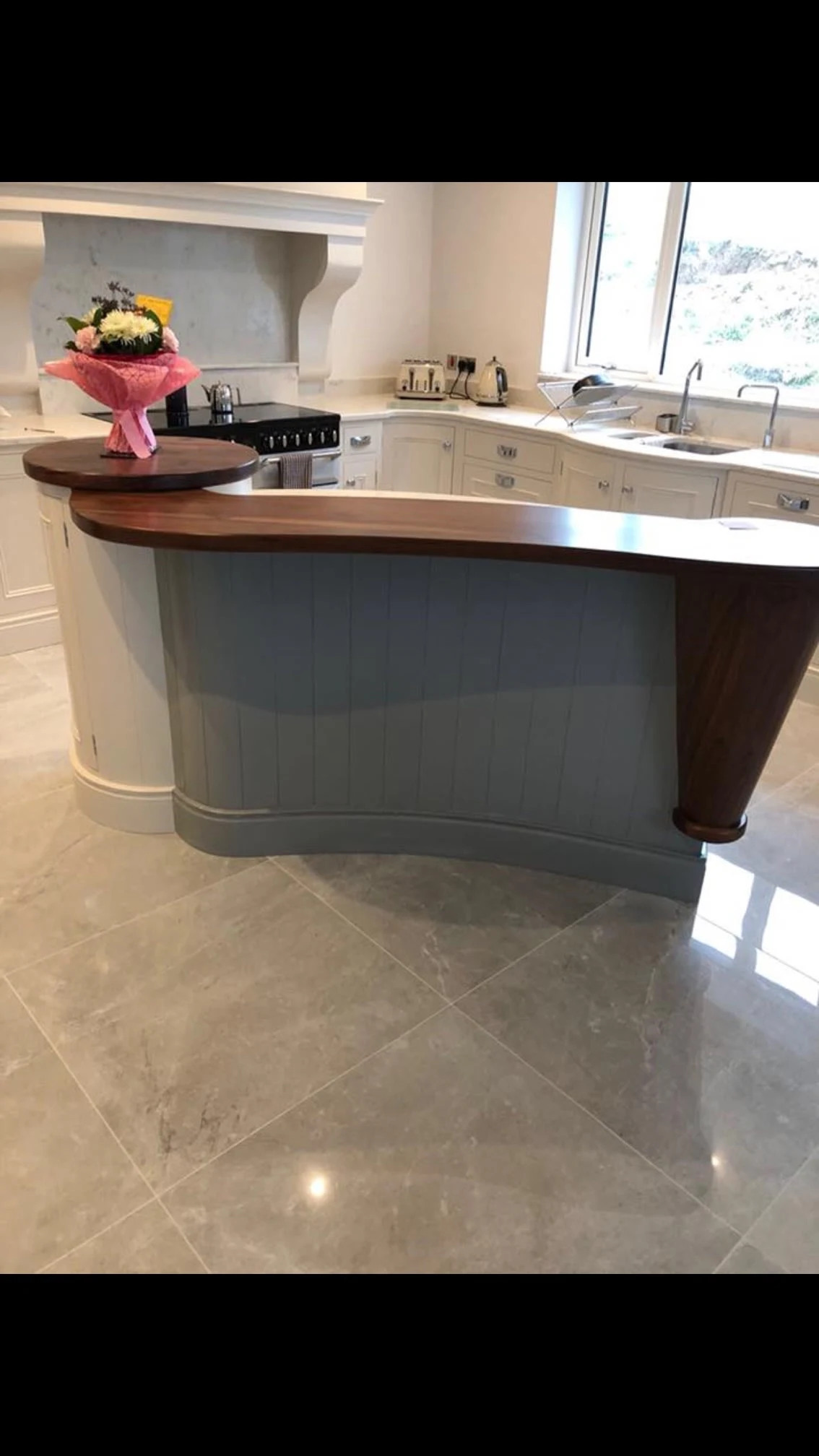 Images Aura Stone Ltd