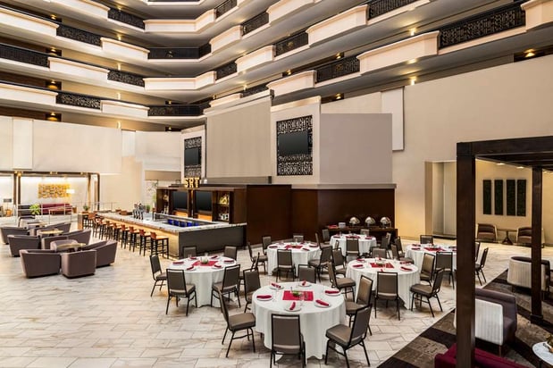 Images Embassy Suites by Hilton Phoenix Downtown North