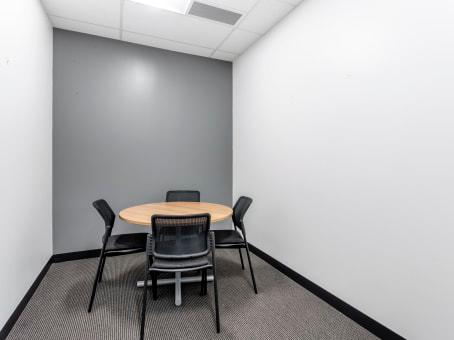 Regus - Burnaby - Solo District Burnaby (778)372-8300