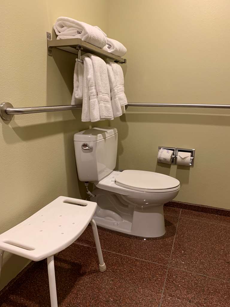 Accessible Queen 