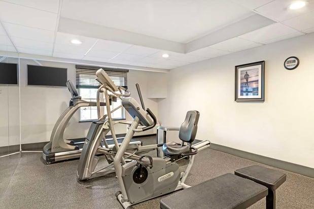 Images Best Western Hartford Hotel & Suites