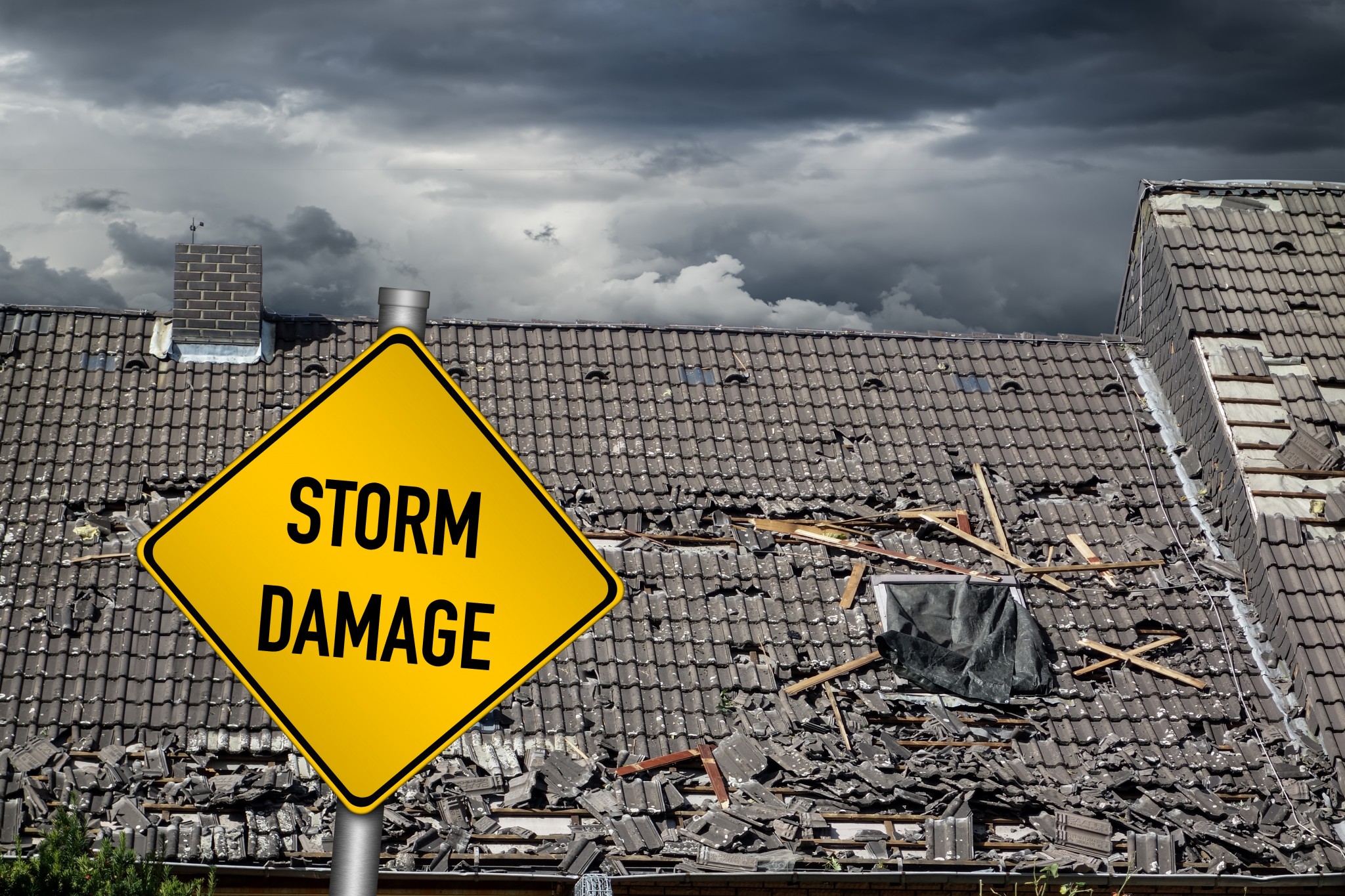 Storm Damage Repair Richards & Swift Roofing Troy (248)544-3908