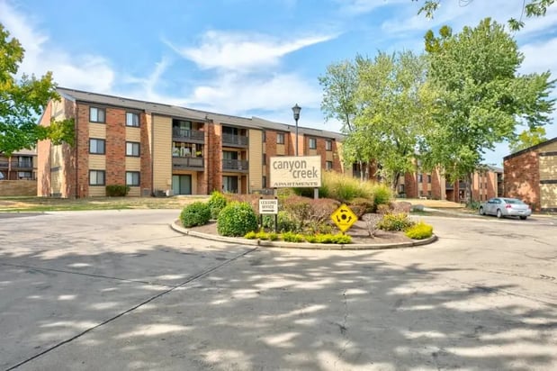 Images Canyon Creek Apartments & Townhomes