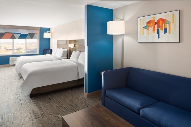 Images Holiday Inn Express & Suites Cherry Hills by IHG