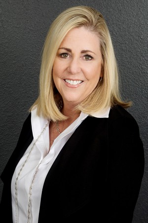 Images Monette Taylor: Allstate Insurance