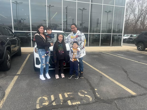 Images Thomas Chrysler Dodge Jeep Ram of Highland