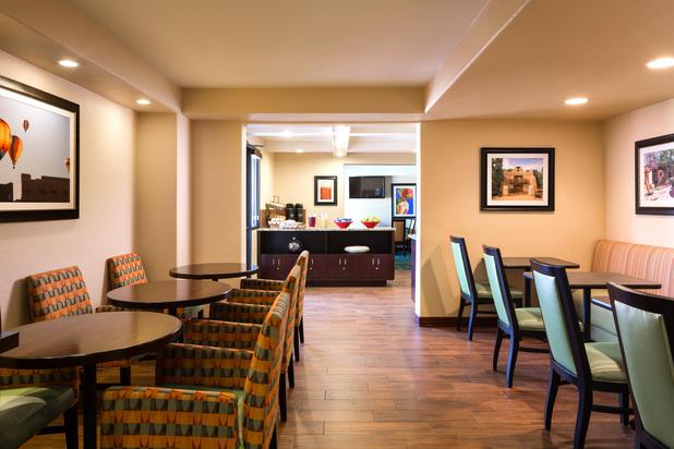 Images The Querque Hotel