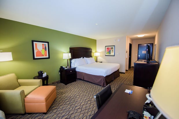 Images Holiday Inn Express & Suites Tulsa South Bixby by IHG