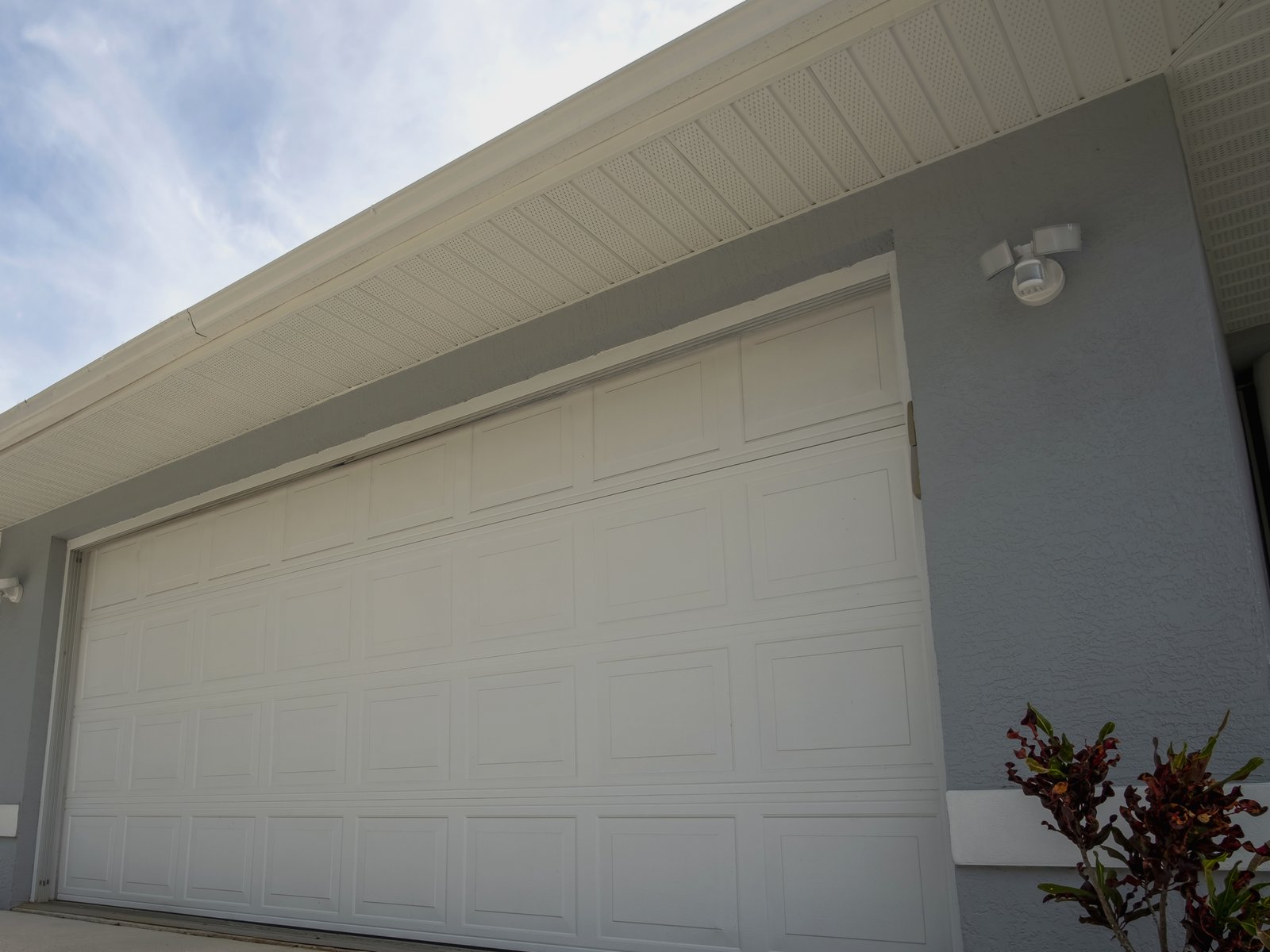 Dan Emma Garage Doors
