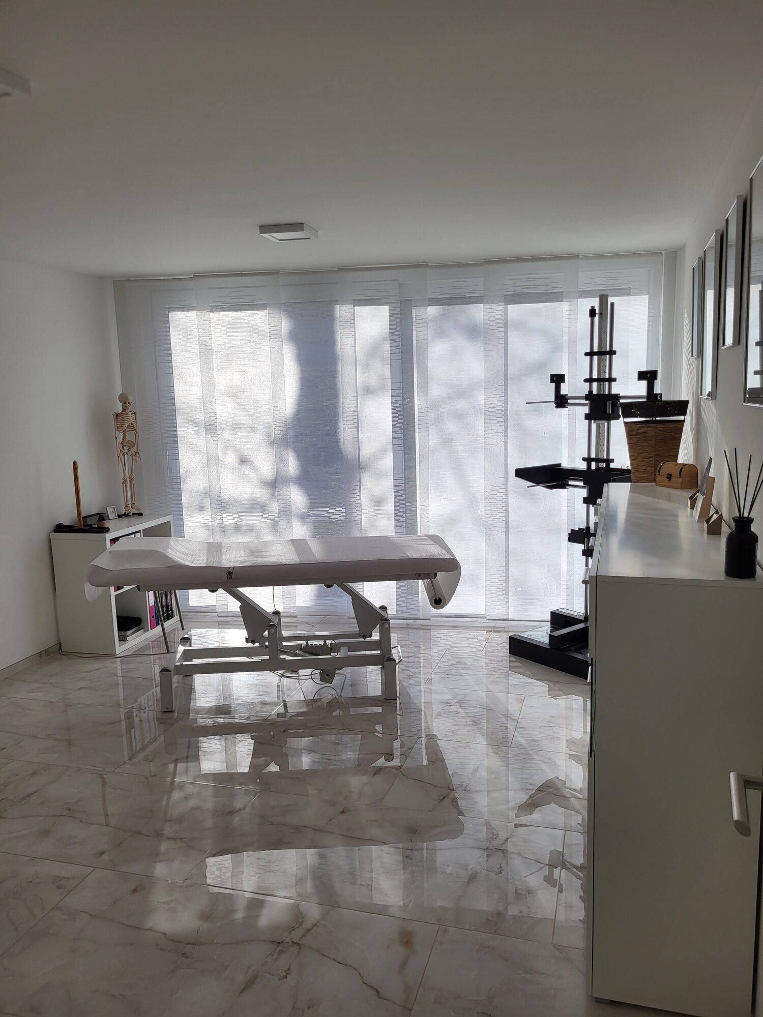 Bilder Massage & Gesundheitspraxis Therasuisse