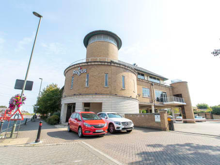 Regus - Staines, London Road Staines-upon-Thames 08000 608702