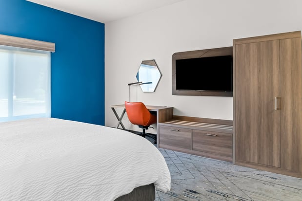 Images Holiday Inn Express & Suites Detroit-Novi by IHG