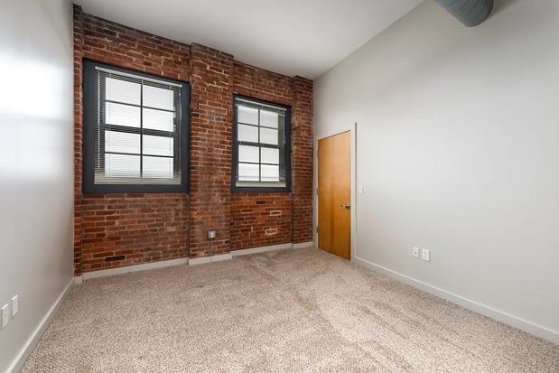 Images Lofts at Lafayette Square